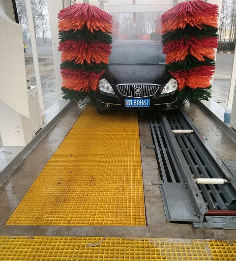 往復(fù)式洗車機(jī)4